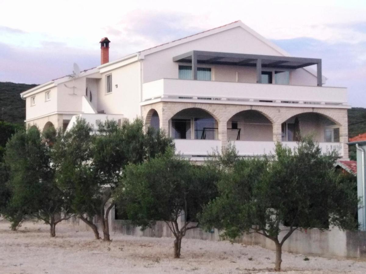 Solmaris Apartments Sukošan Eksteriør bilde