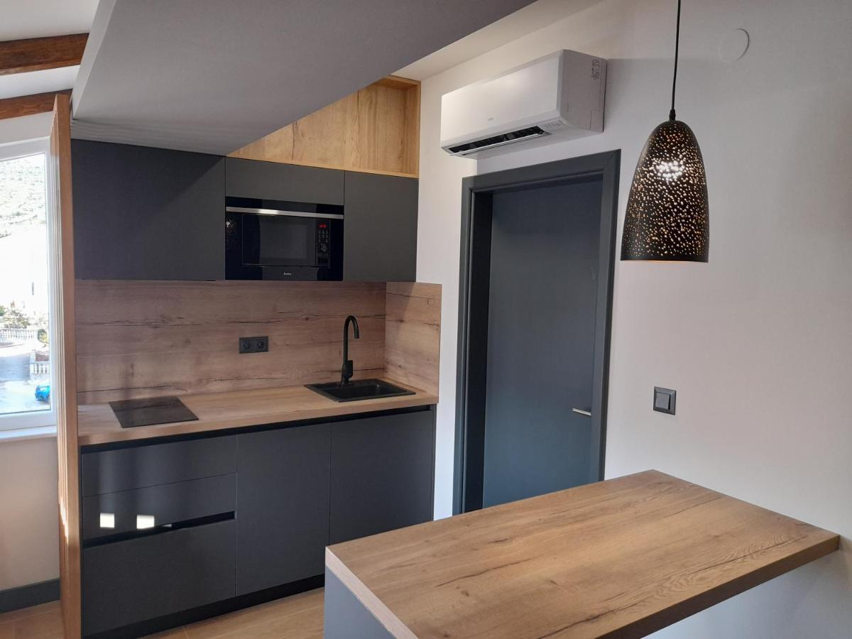 Solmaris Apartments Sukošan Eksteriør bilde